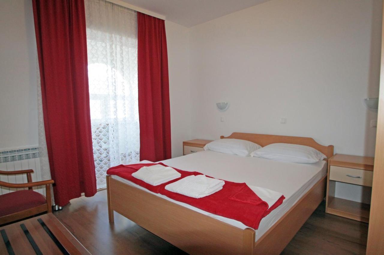 Apartments By The Sea Vinjerac, Zadar - 5811 Luaran gambar