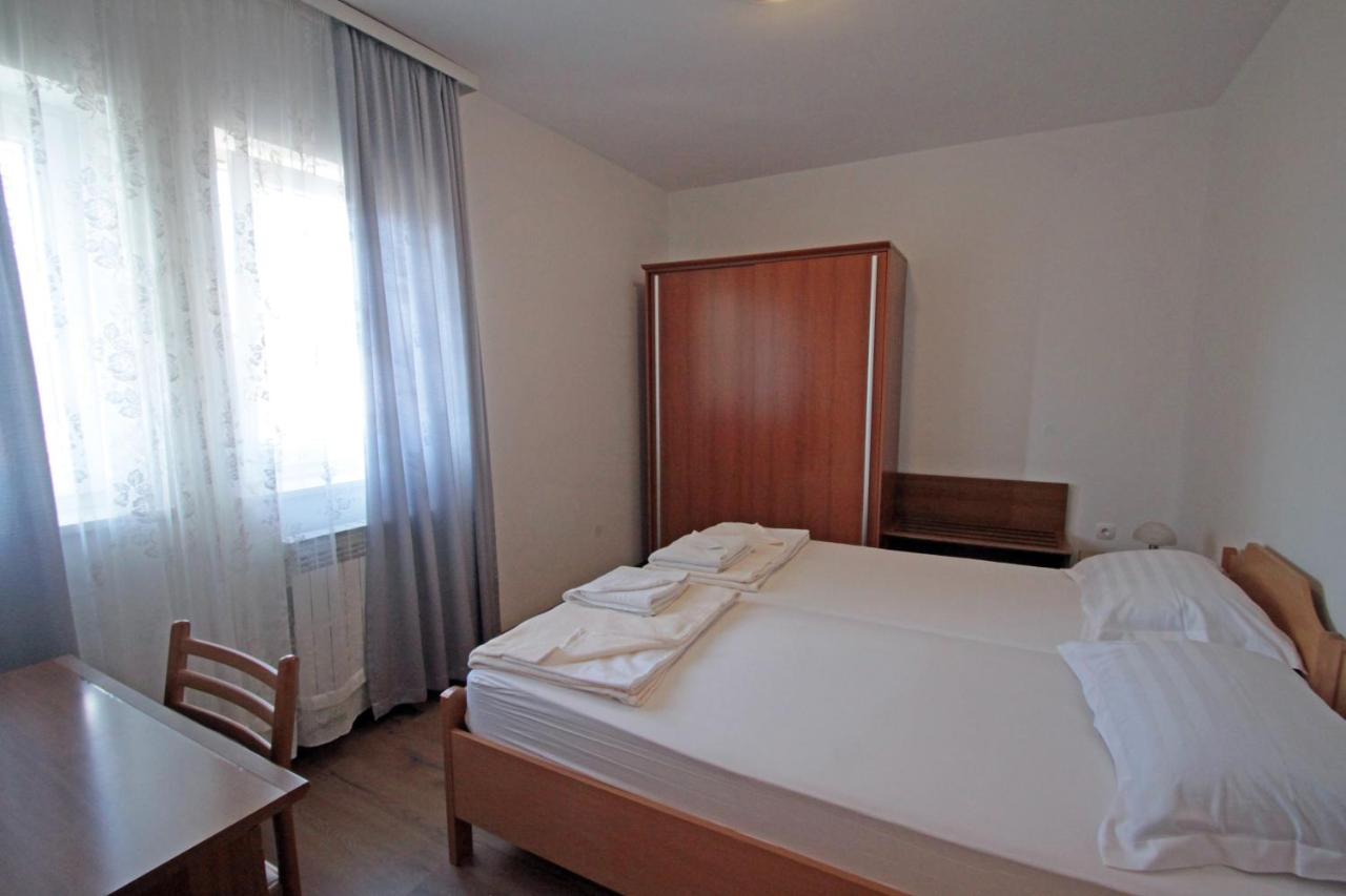 Apartments By The Sea Vinjerac, Zadar - 5811 Luaran gambar